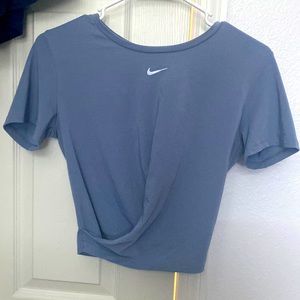 Nike Twist Shirt